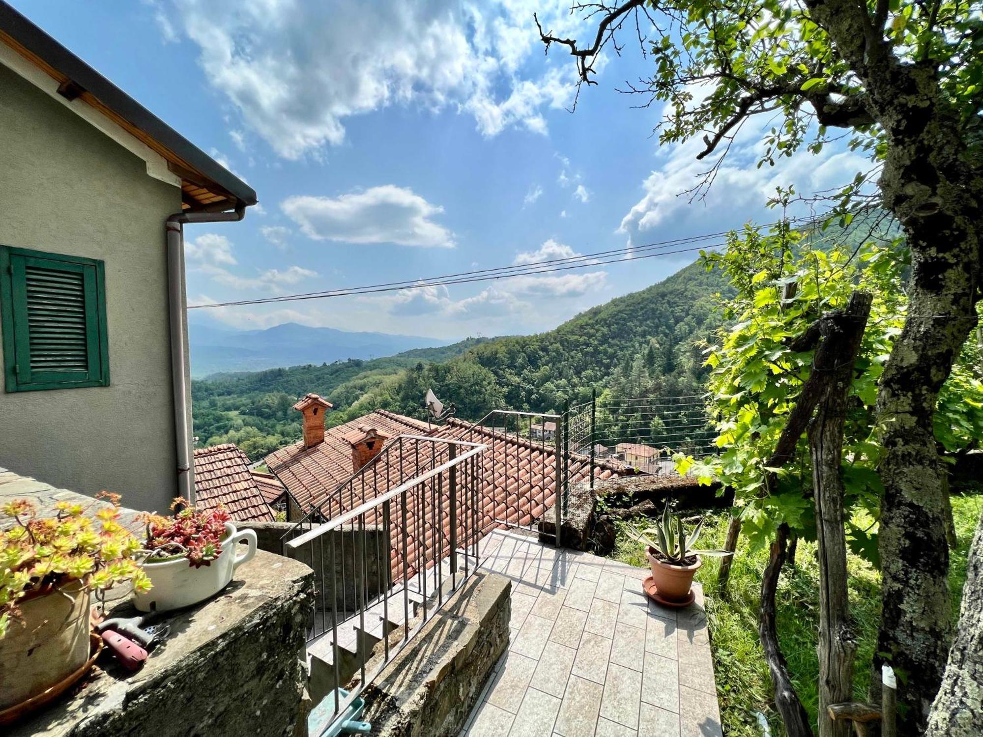 Ferienwohnung La Finestra Di Dante Mulazzo Exterior foto