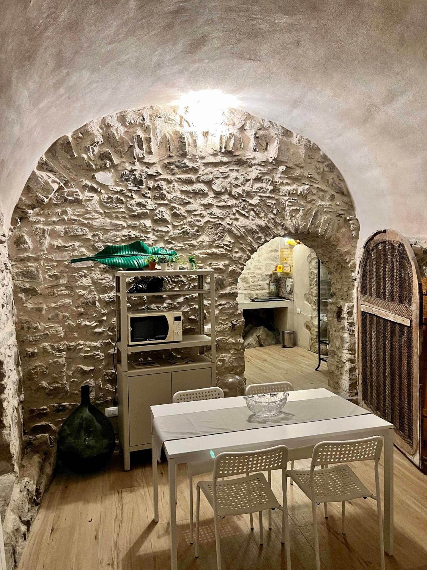Ferienwohnung La Finestra Di Dante Mulazzo Exterior foto